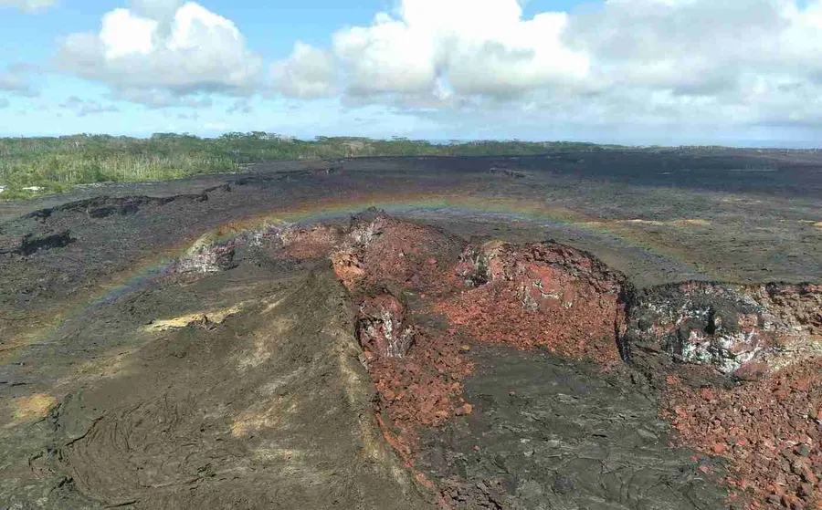 Fissure 8 Lava Flow Tour, AhuʻAilāʻau photo 8