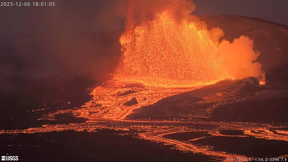 Halemaʻumaʻu crater preview